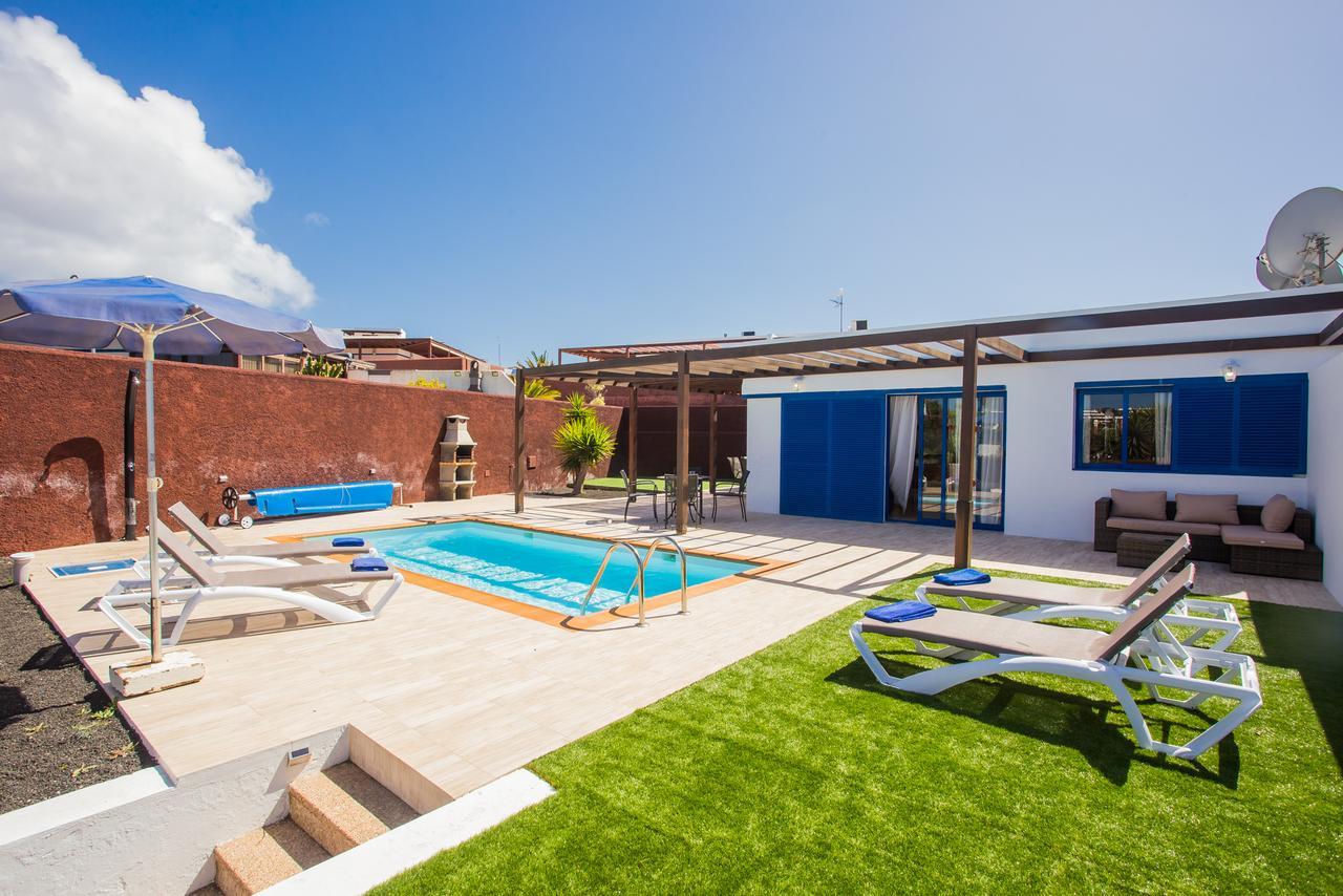 Las Marinas Deluxe Playa Blanca  Exteriör bild